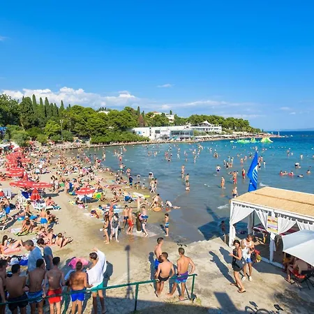 With A Parking Space - 11163 Apartment Split